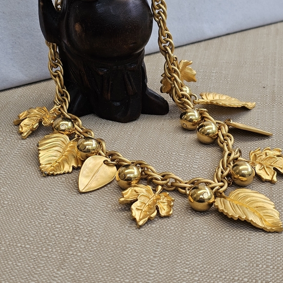 Napier Vintage Necklace with Golden Leaves and Beads STUNNING RARE - Picture 9 of 15